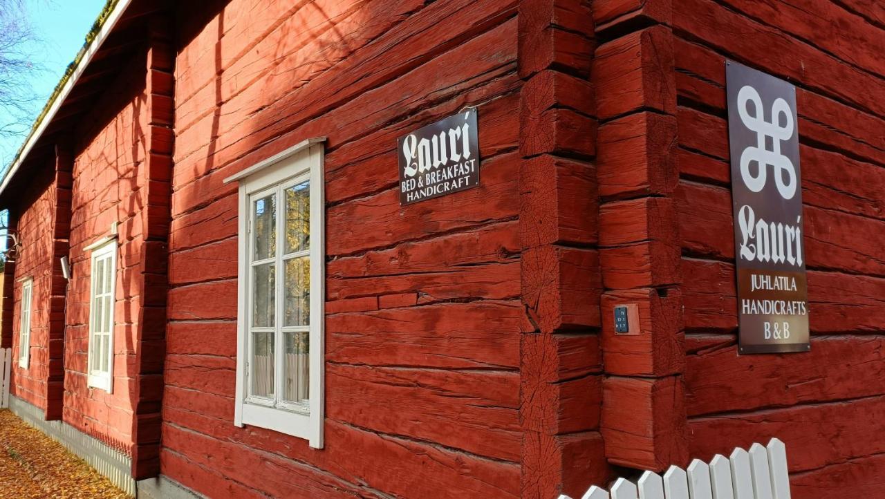 Hotel Lauri Historical Log House Manor Rovaniemi Exterior foto