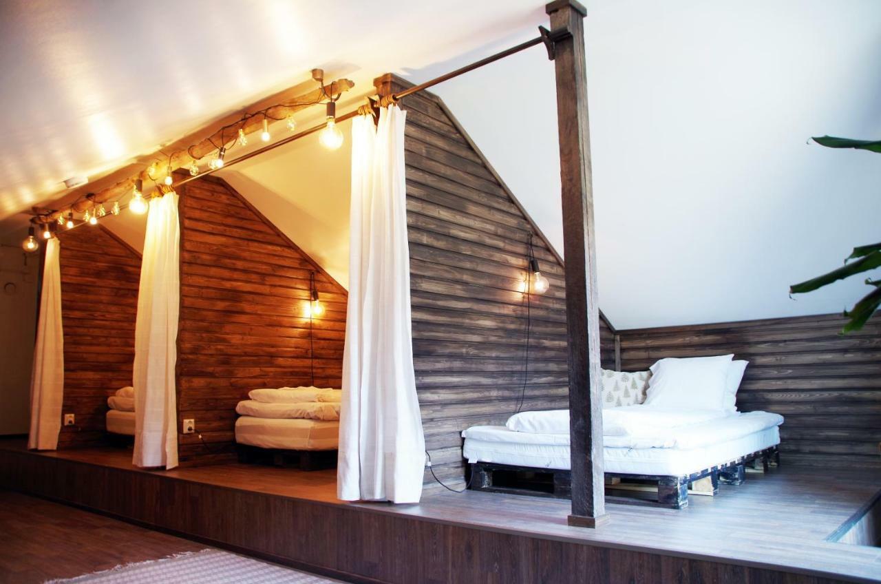 Hotel Lauri Historical Log House Manor Rovaniemi Exterior foto